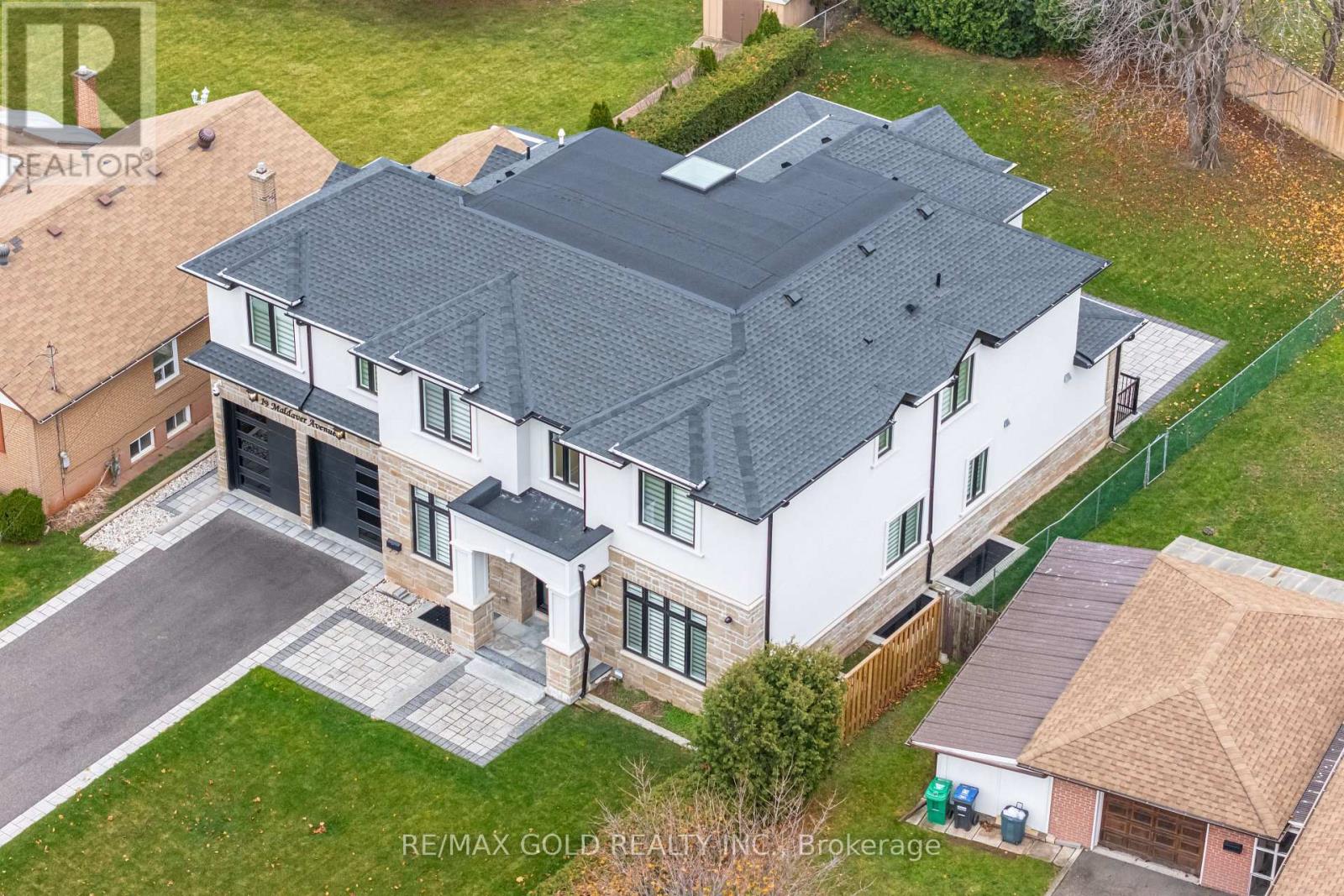 19 MALDAVER AVENUE - 2
