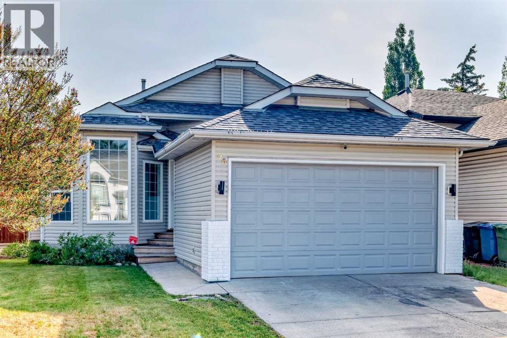 96 Douglas Ridge Close SE, Calgary, Alberta