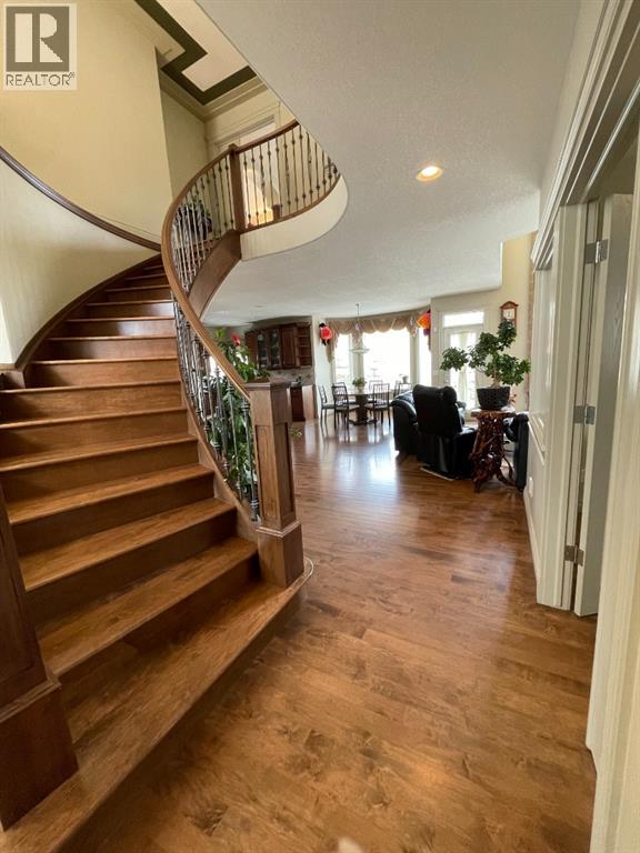 Single Family House for Sale in  Panorama Hills Point NW Panorama Hills Calgary 