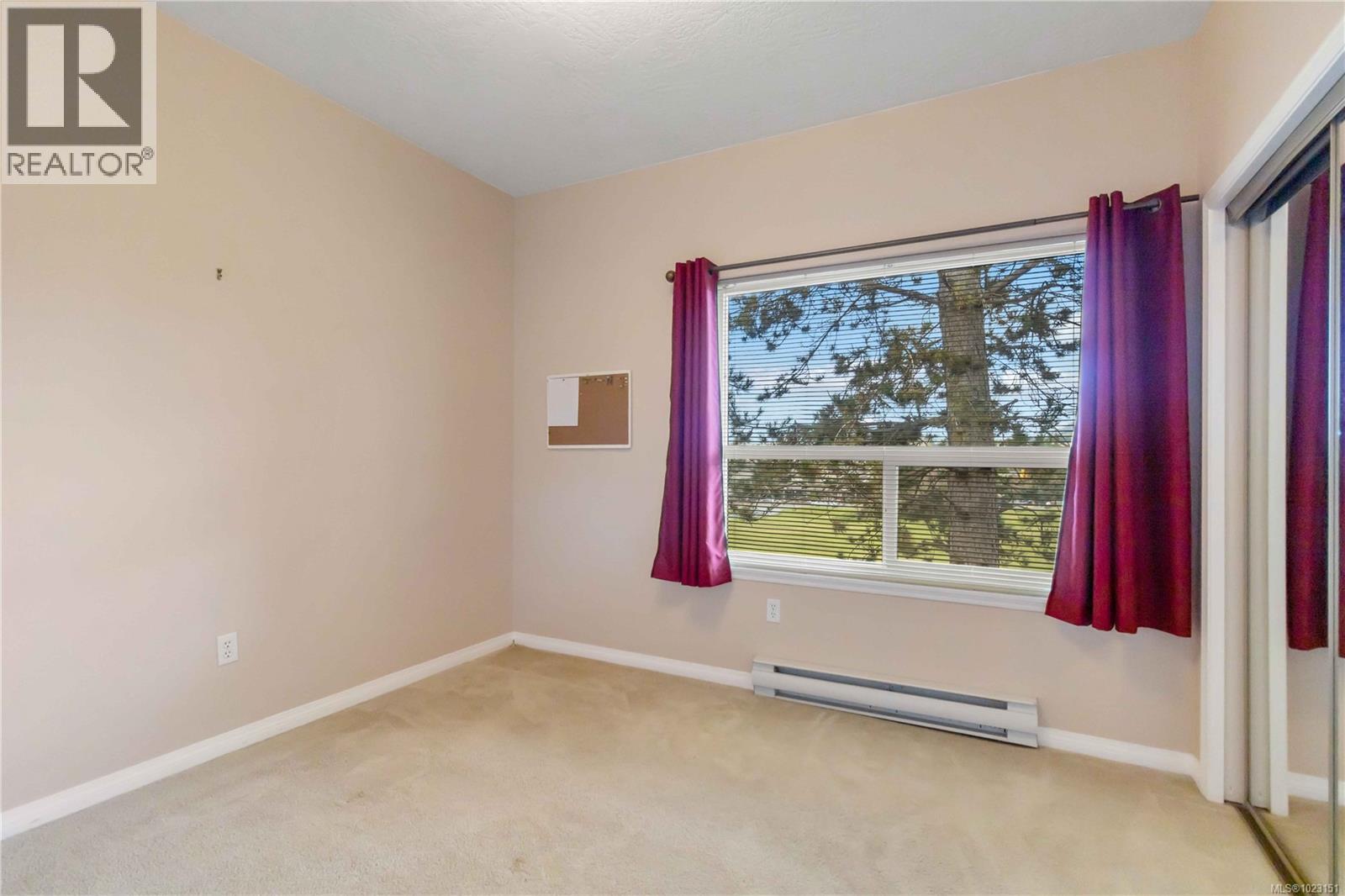 7 4291 Quadra Street, Saanich