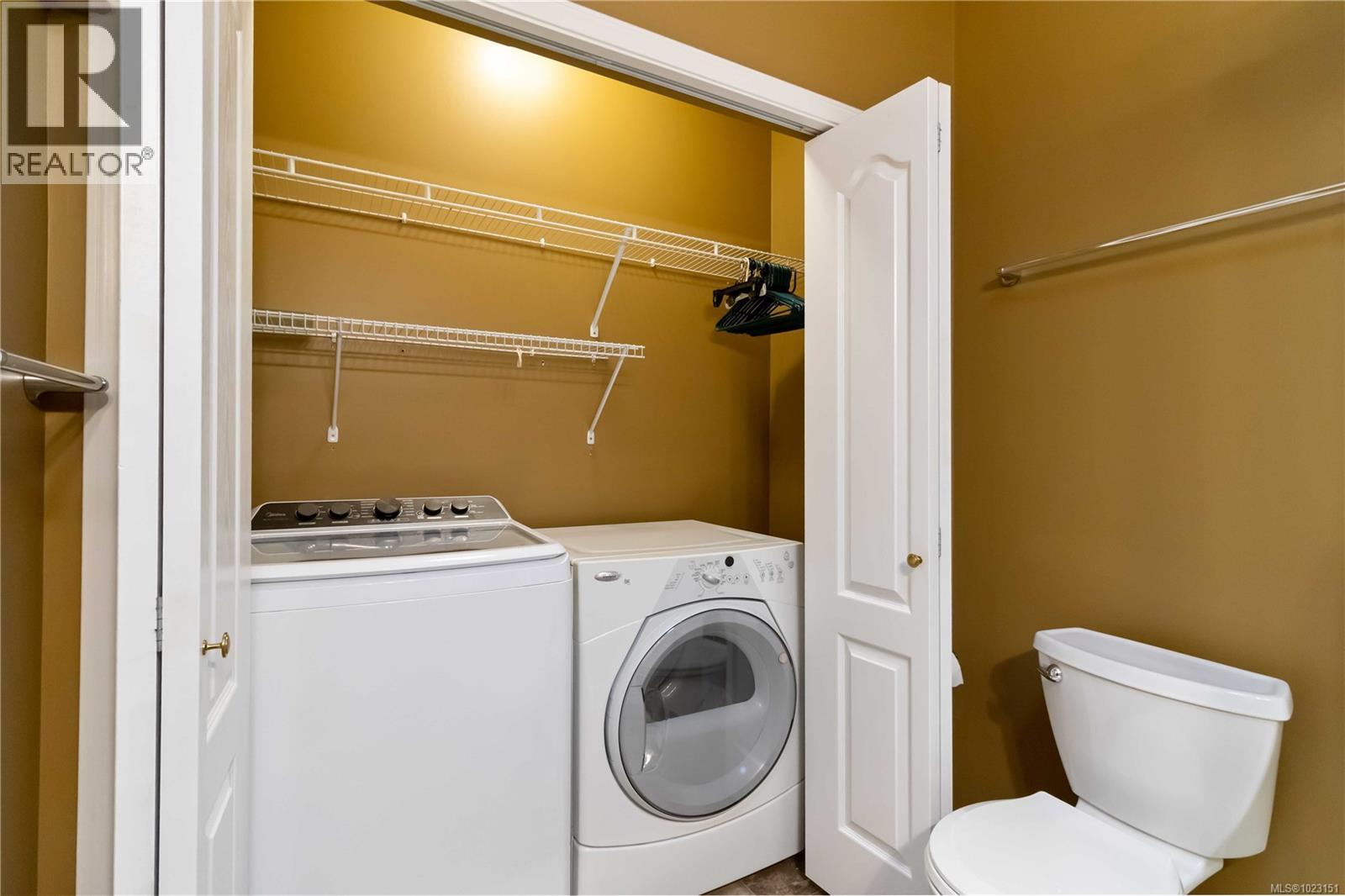 7 4291 Quadra Street, Saanich