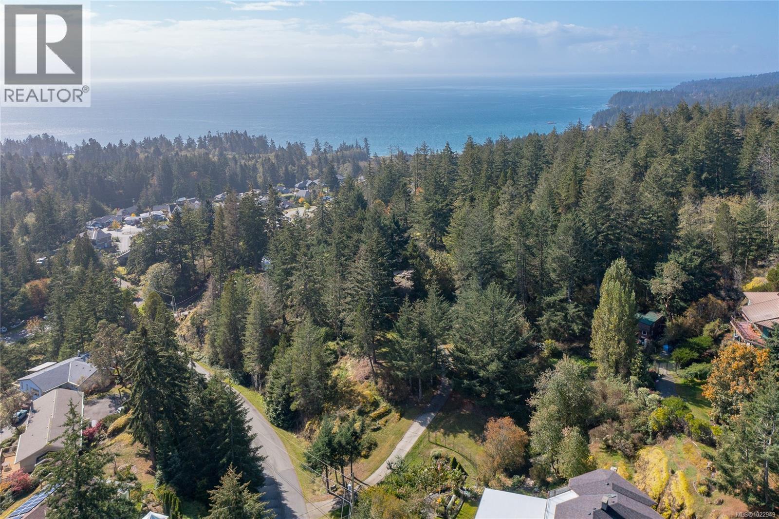 2270 Henlyn Dr, Sooke