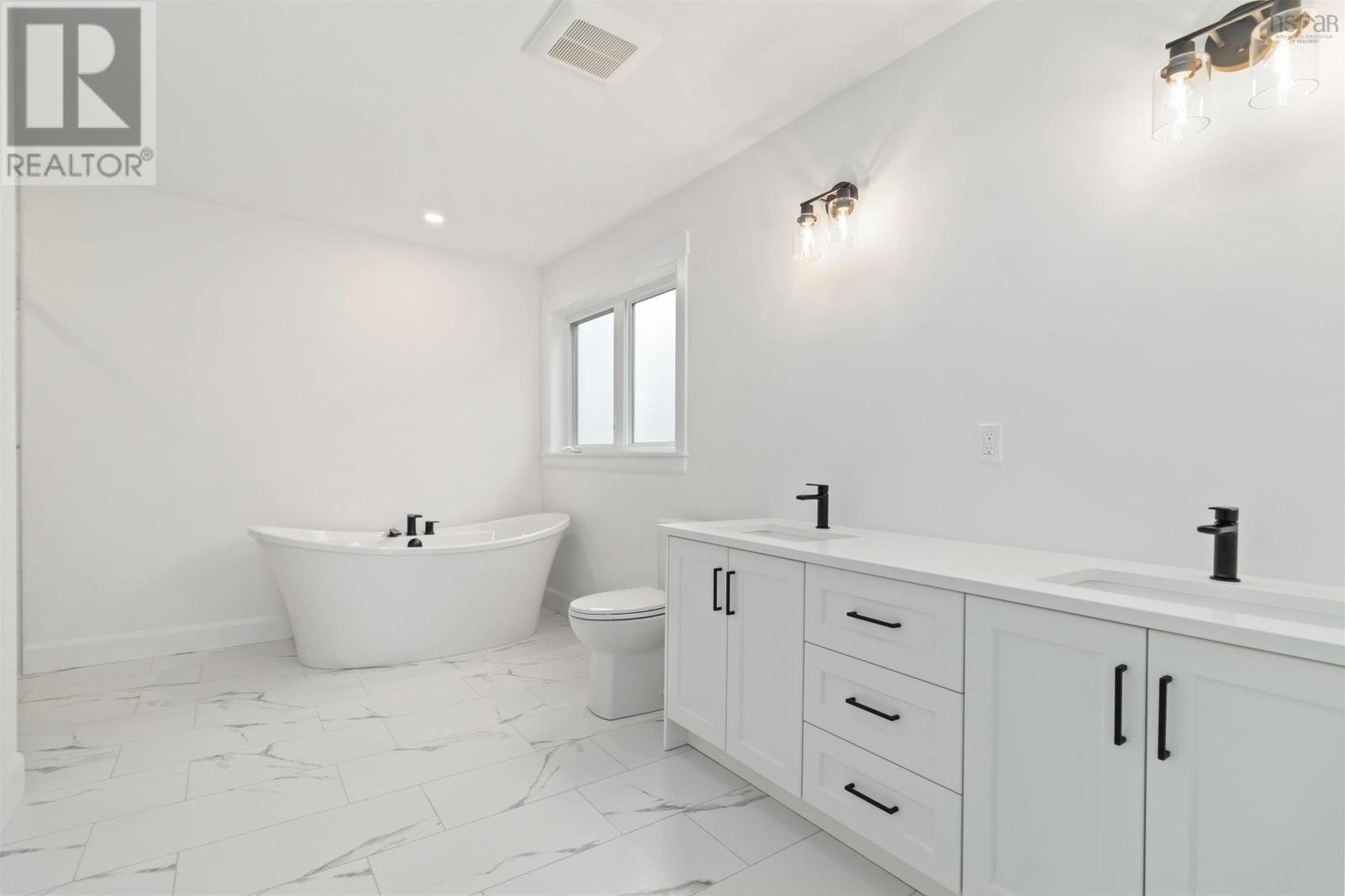 Property 20 of 29 of 44 Brianna Drive