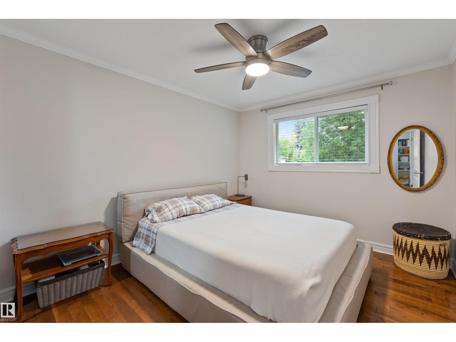 35 STANLEY DR, St. Albert