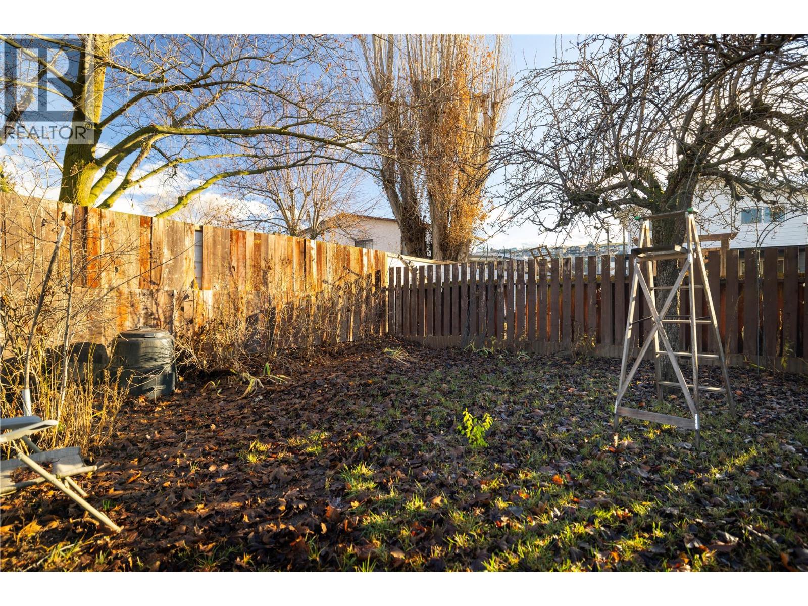  1607 45 Street, Vernon