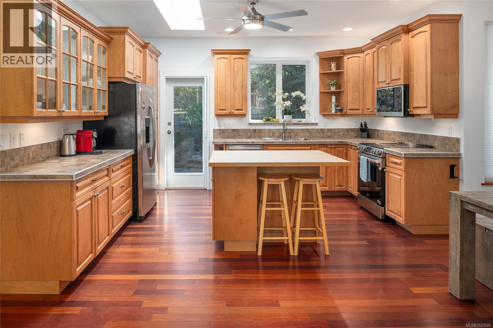 1554 Marina Way, Nanoose Bay