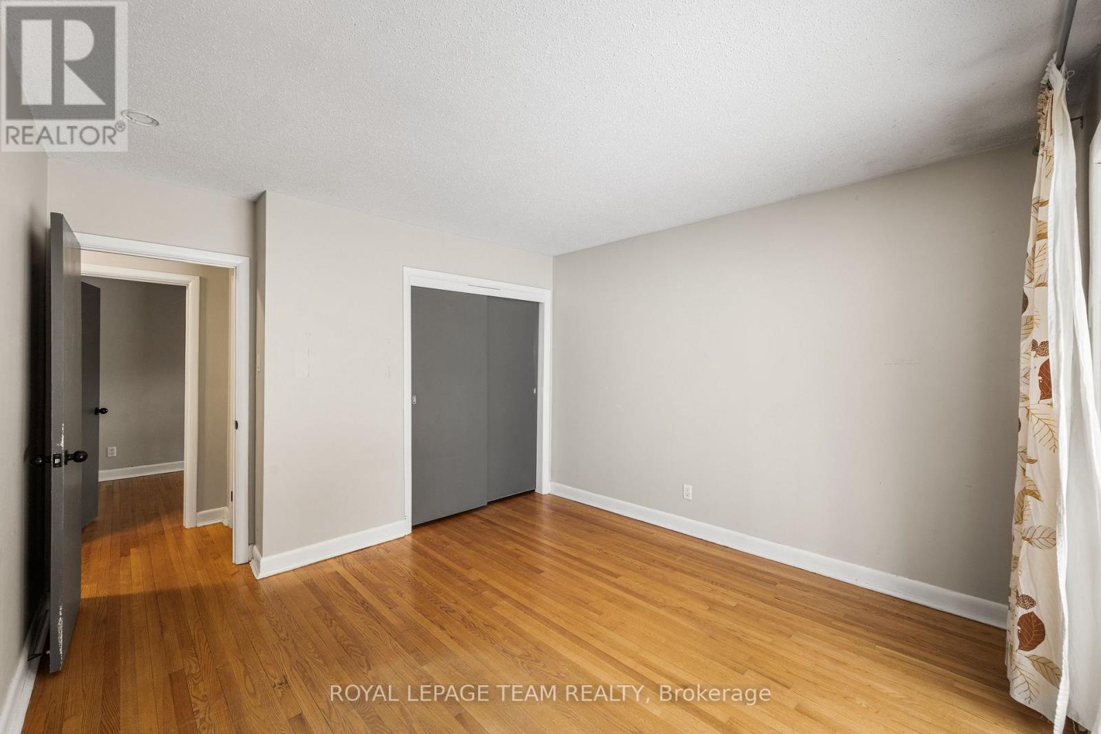 1938 BROMLEY ROAD, Ottawa, Ontario