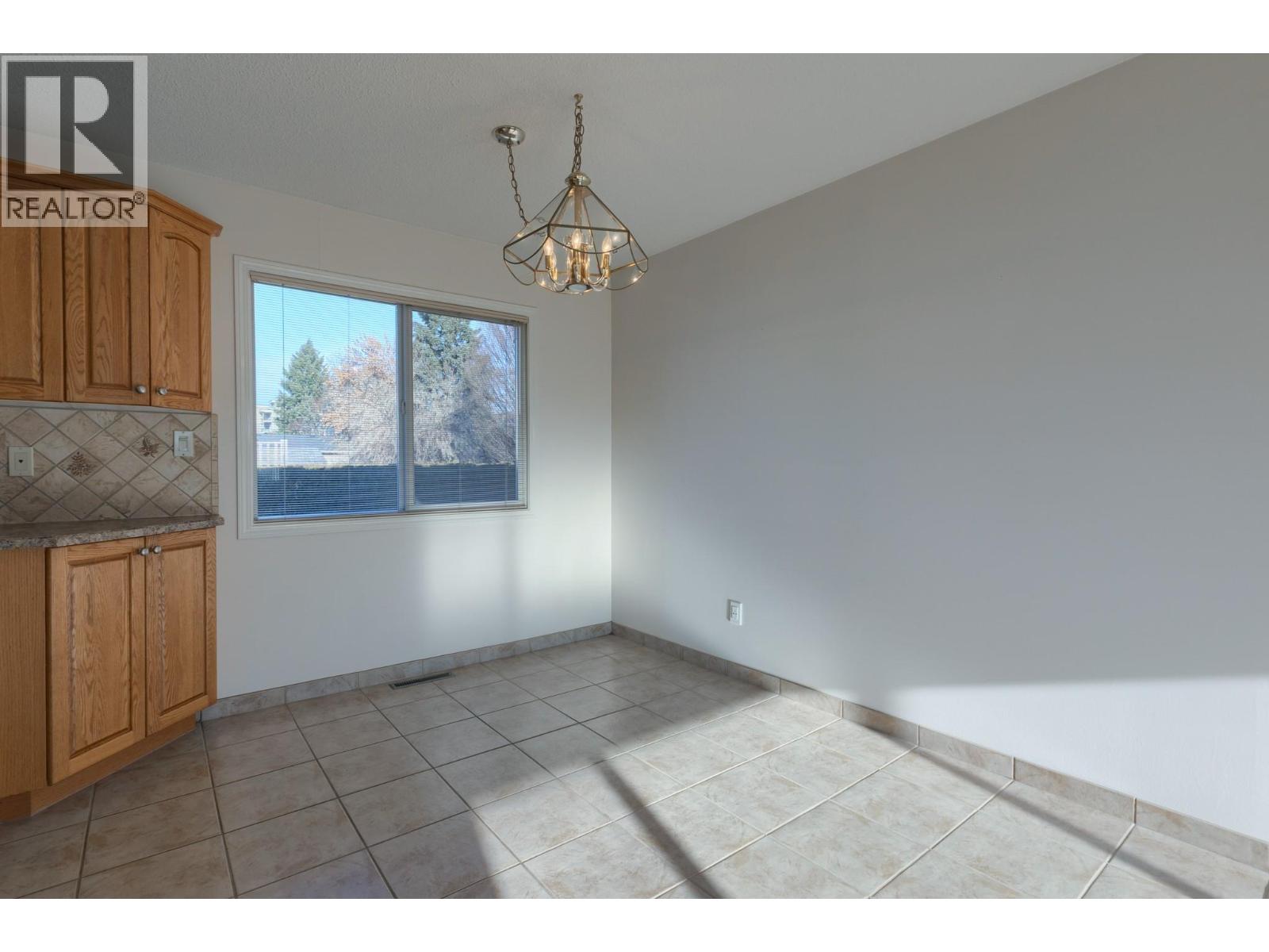  810 Fife Road, Kelowna