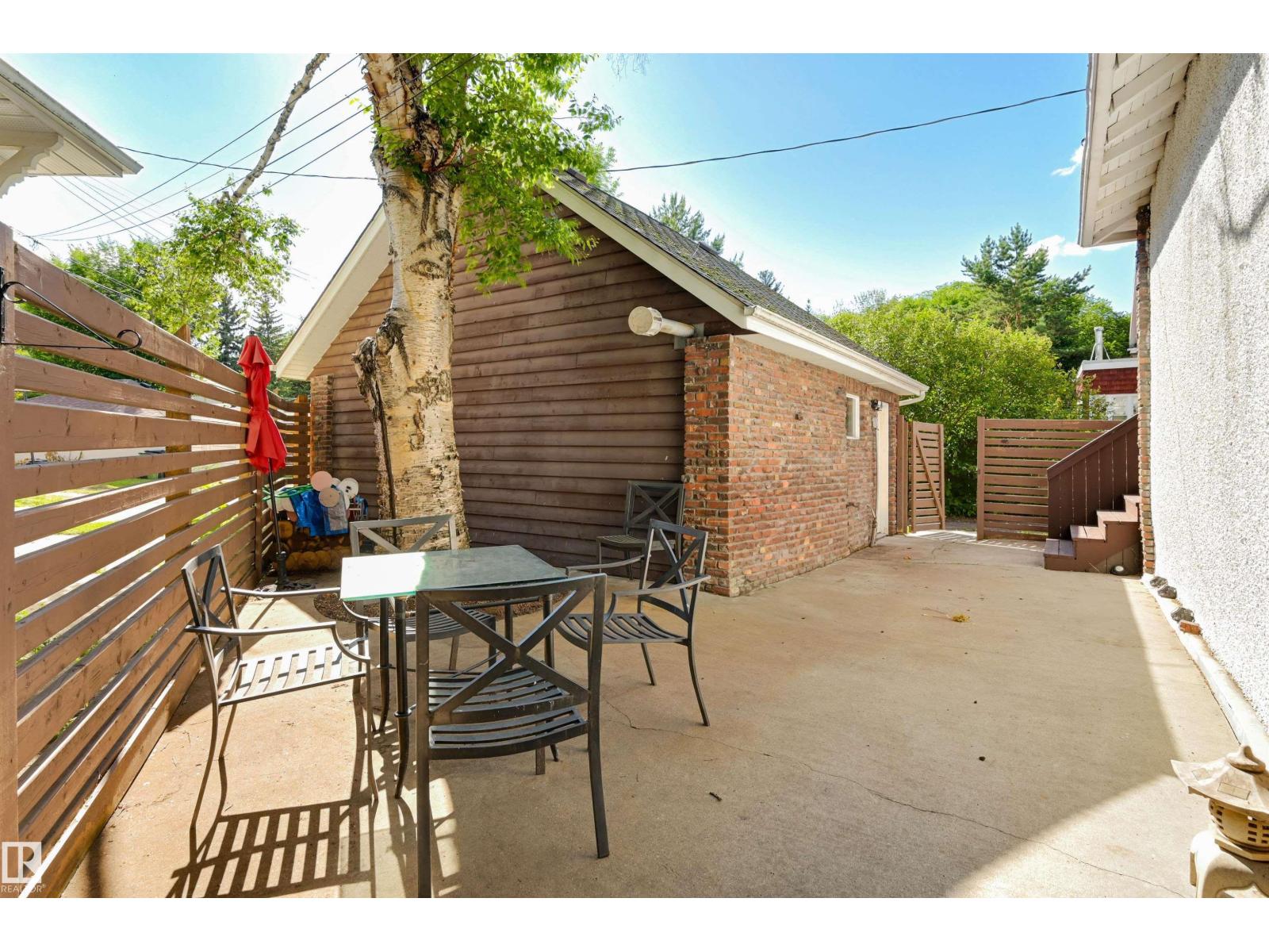 10226 CONNAUGHT DR NW, Edmonton