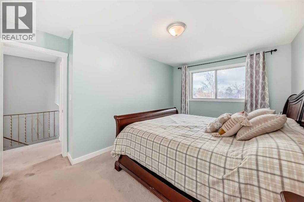 Single Family House for Sale in  Whitewood Place NE Whitehorn Calgary 