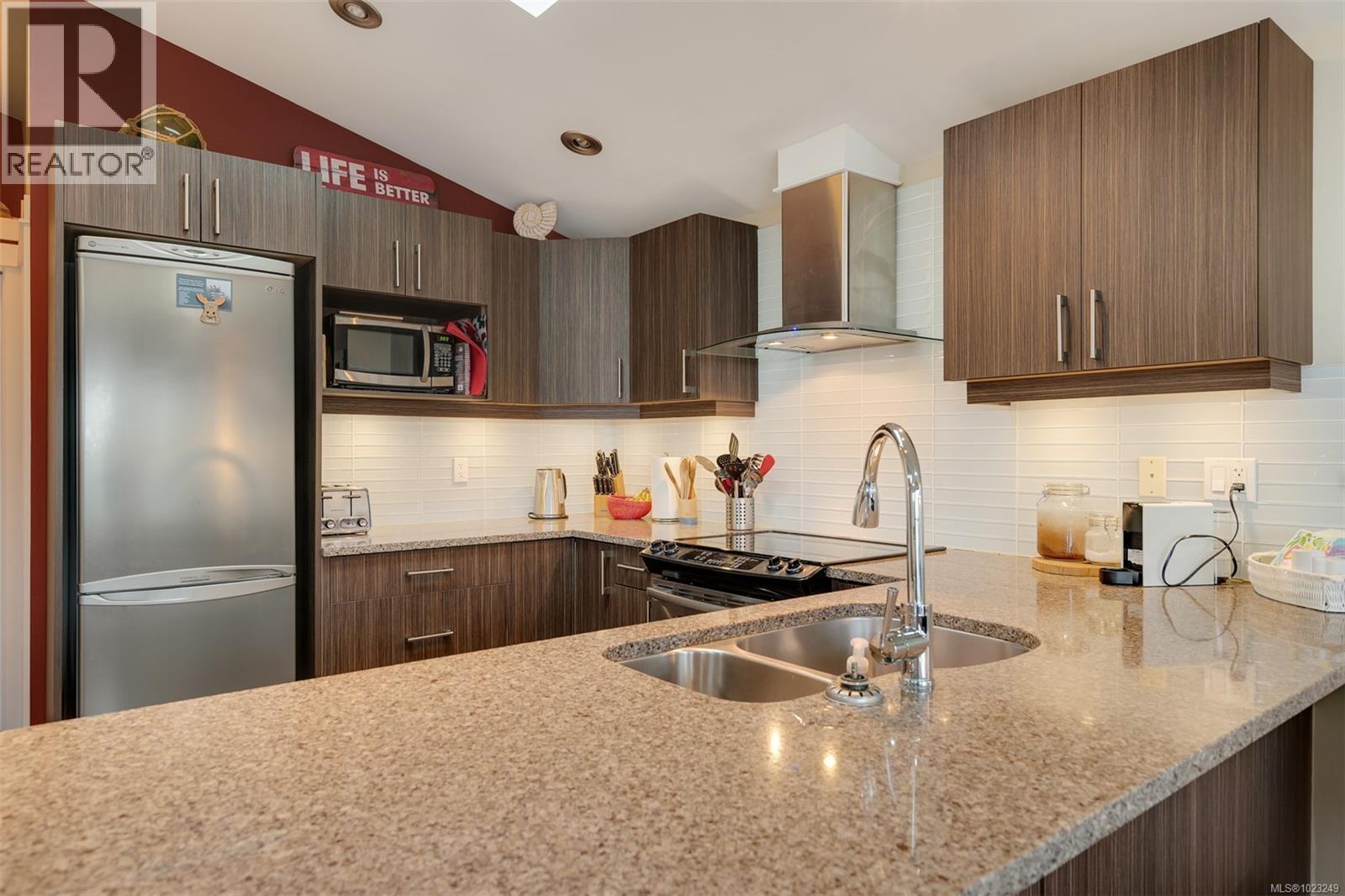 245 6596 Baird Road, Port Renfrew