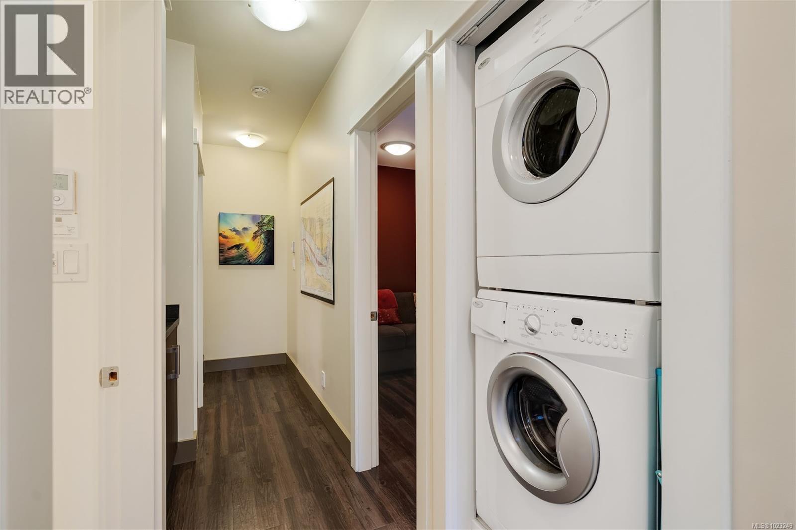 #245 6596 Baird Rd - 30