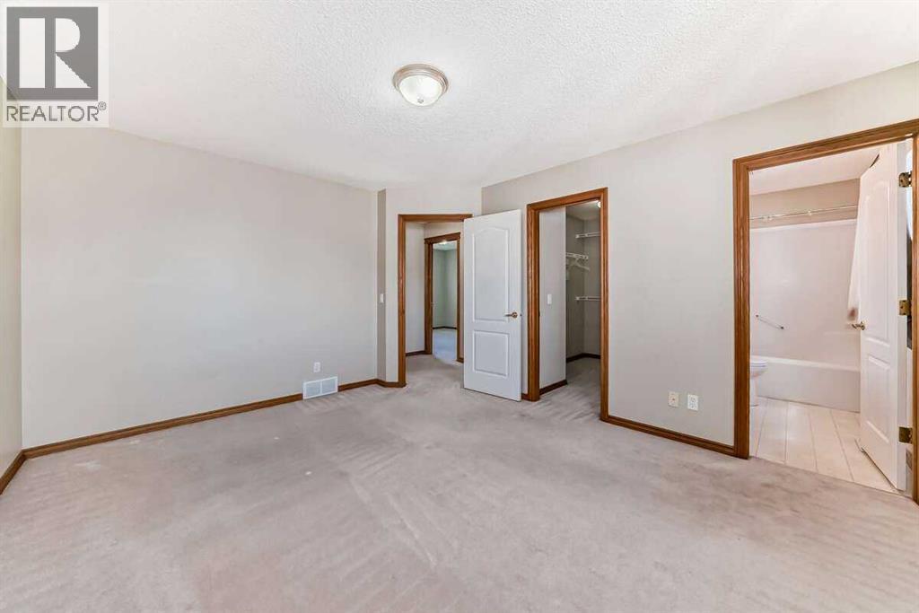 Single Family House for Sale in  Somerside Place SW Somerset Calgary 