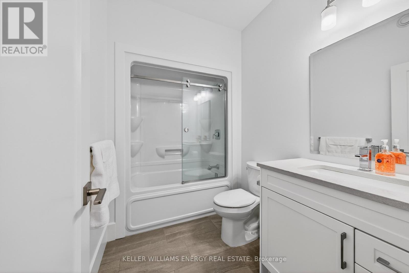 74 MEAGAN LANE, Quinte West (Frankford Ward), Ontario