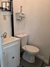 500 Smith CRESCENT — photo 19