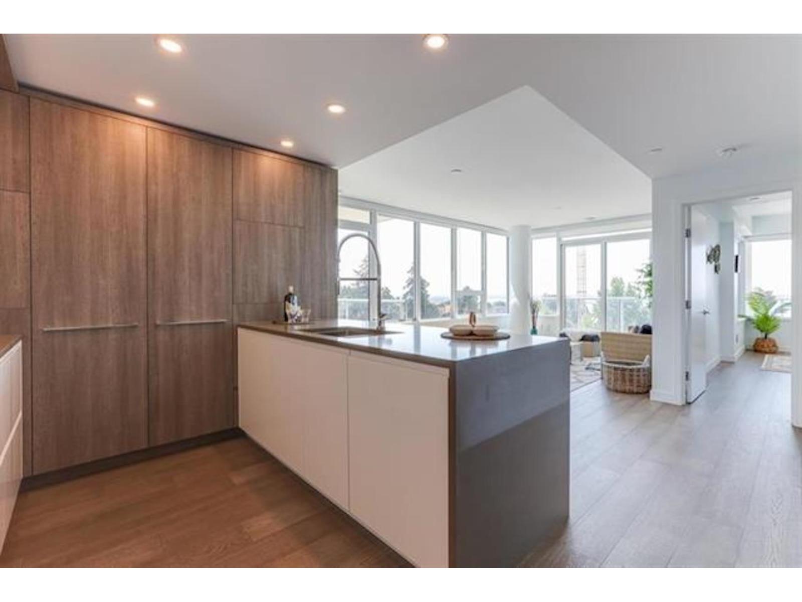 407 1441 JOHNSTON ROAD, White Rock