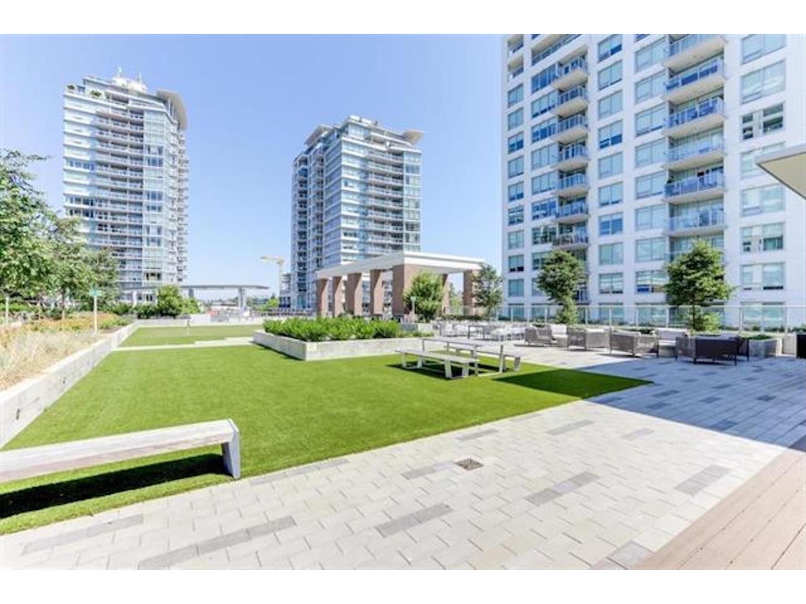 407 1441 JOHNSTON ROAD, White Rock