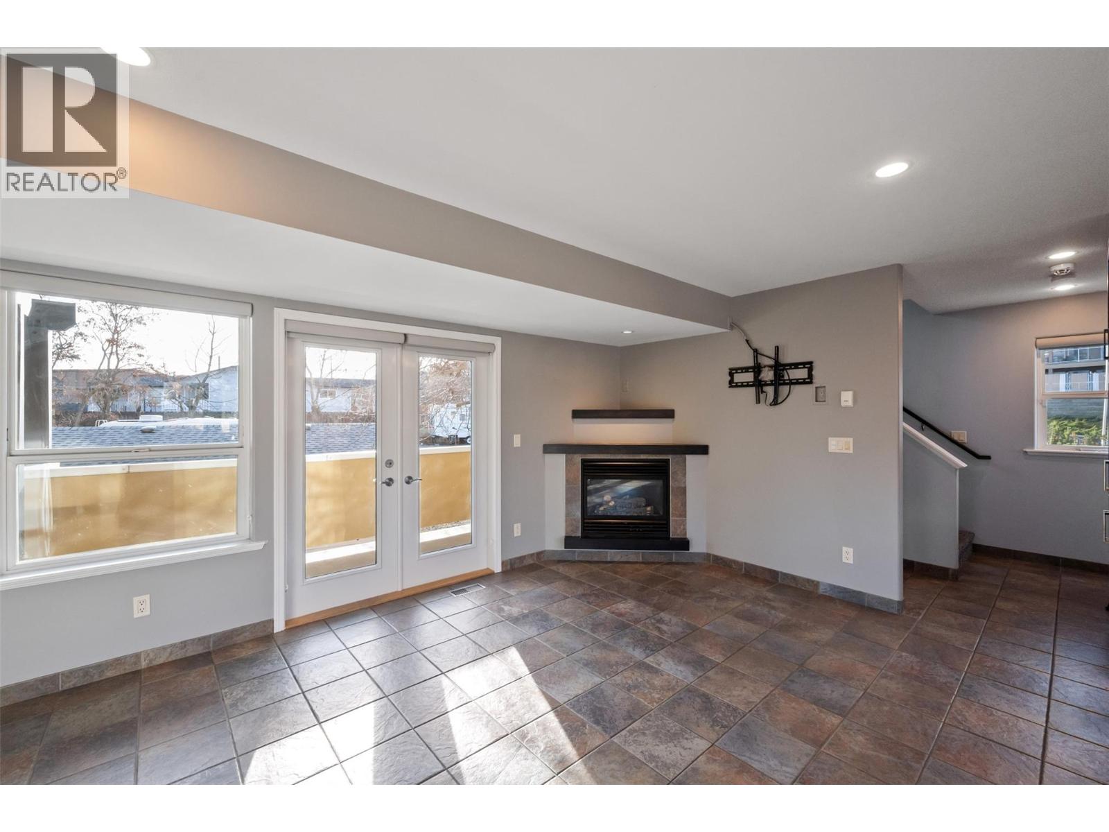 5405 OLEANDER Drive Unit# 1, Osoyoos