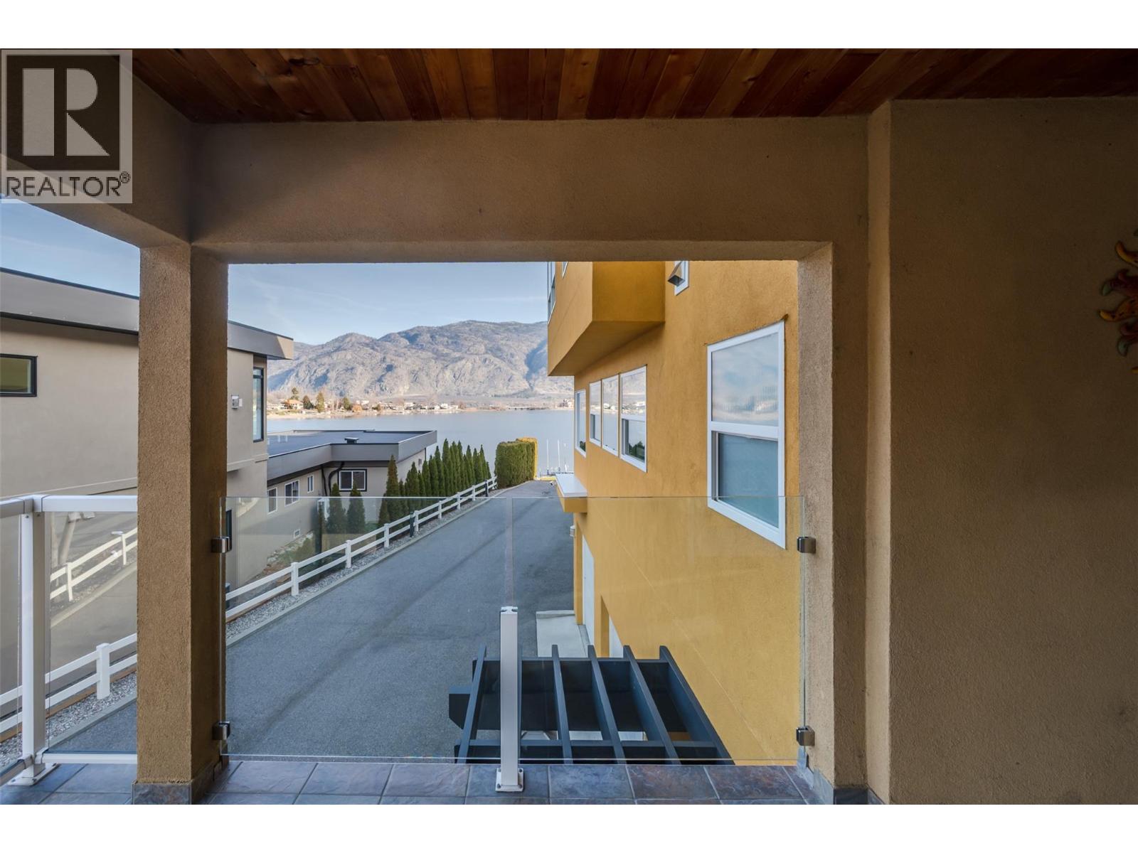 5405 OLEANDER Drive Unit# 1, Osoyoos