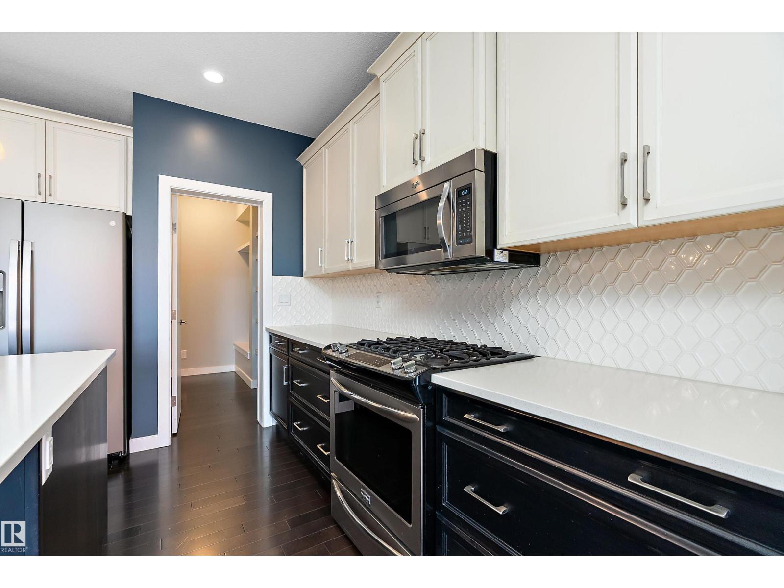 103 ROSEMOUNT BA, Beaumont