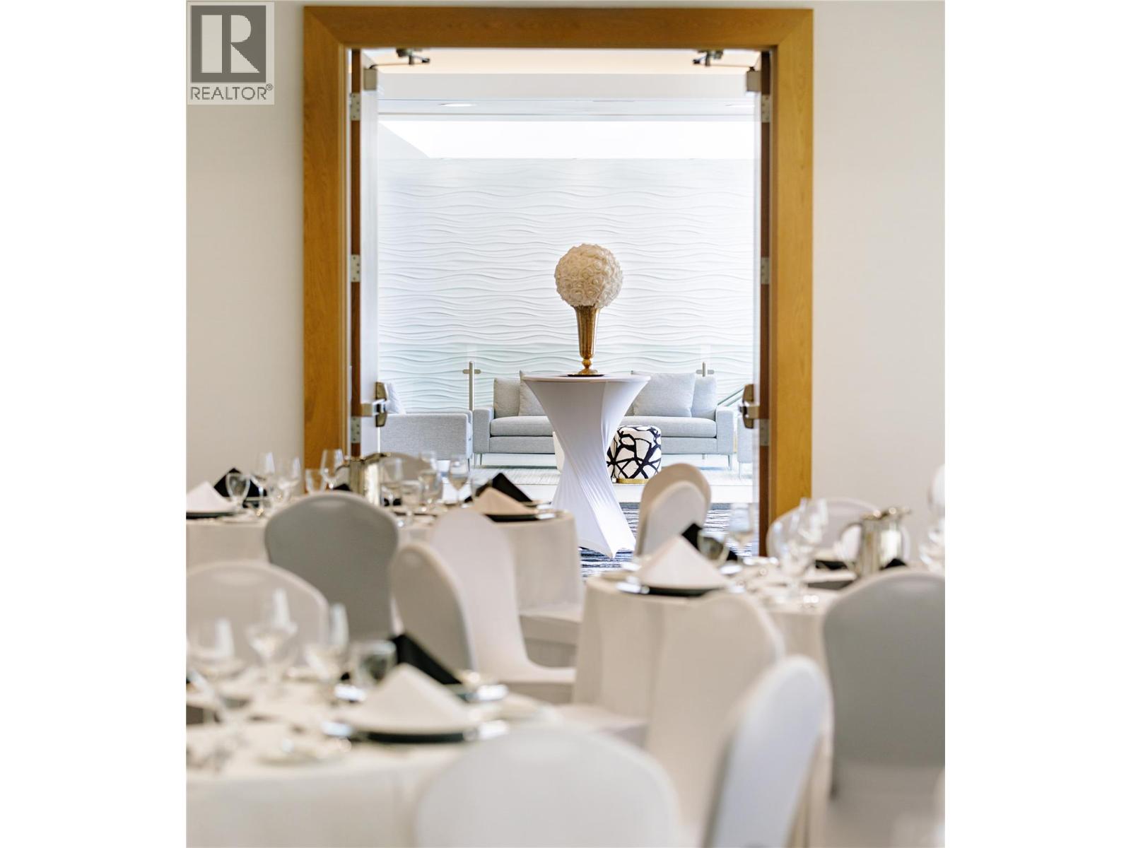 15 PARK Place Unit# 327, Osoyoos