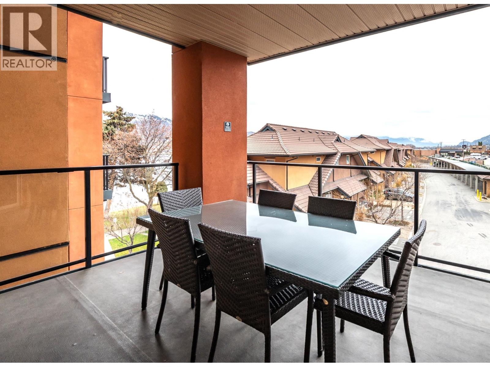 15 PARK Place Unit# 327, Osoyoos