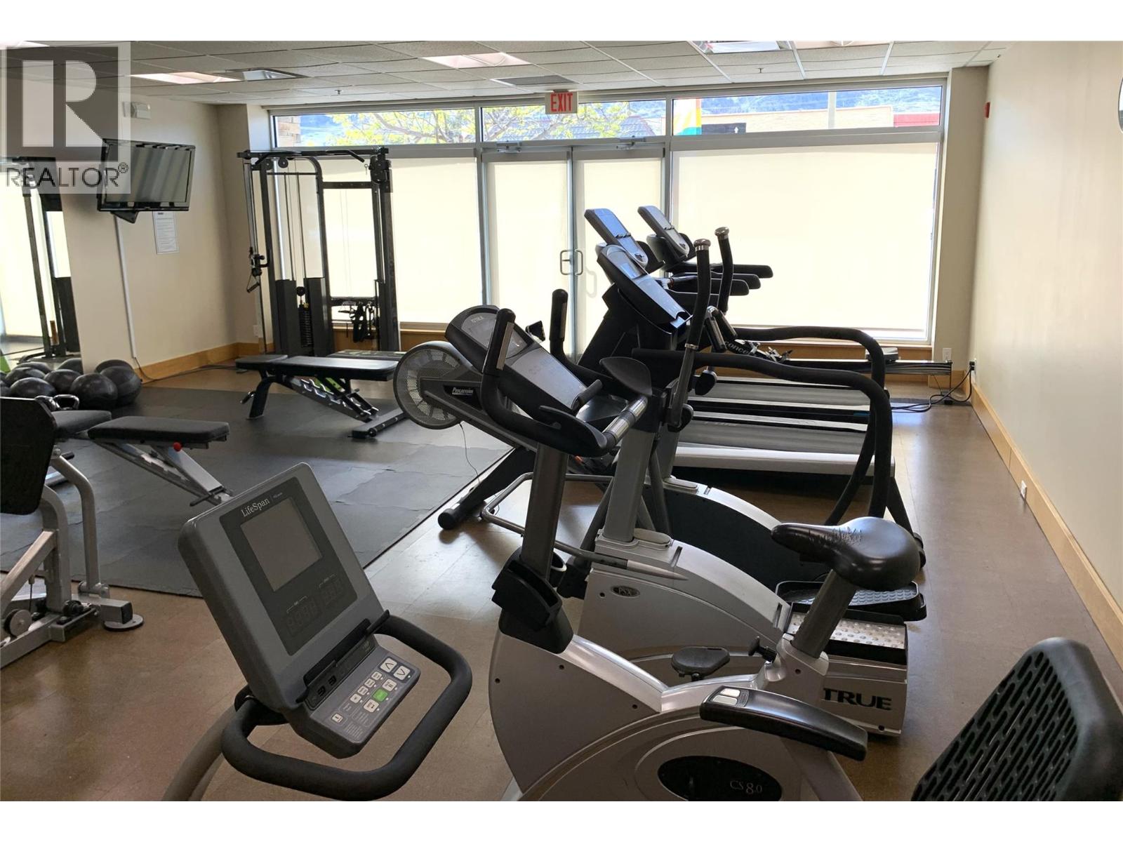 15 PARK Place Unit# 327, Osoyoos