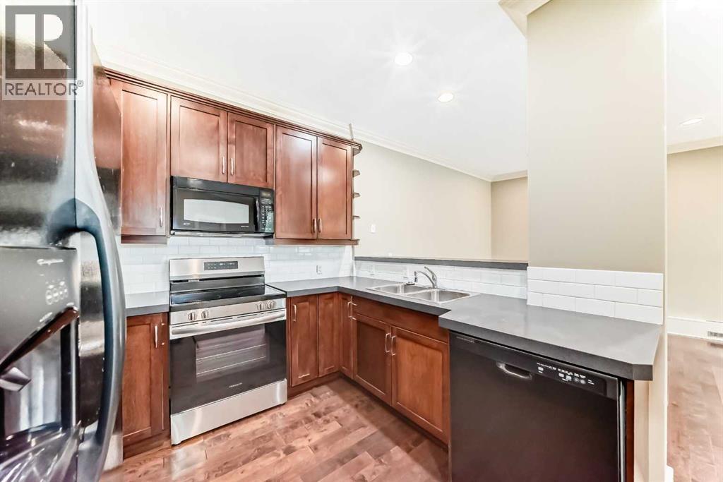 Single Family House for Sale in    Avenue SW Beltline Calgary 