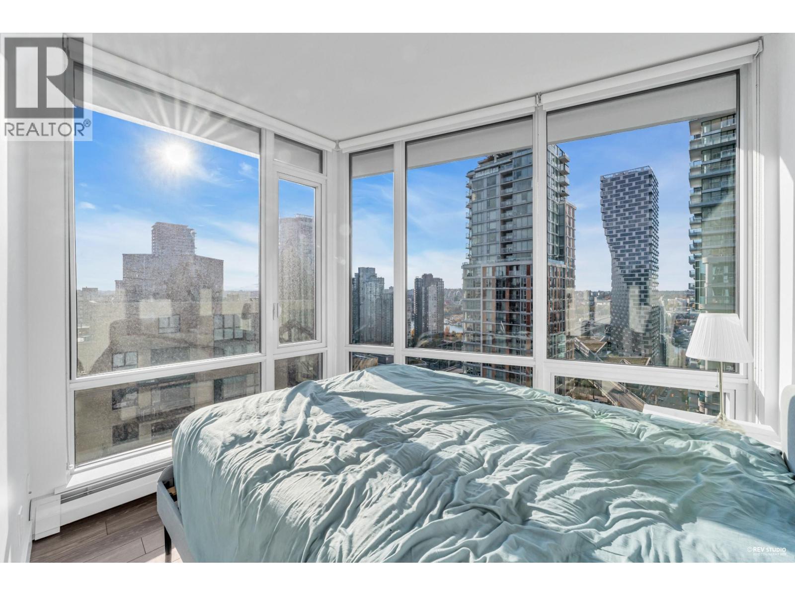 2206 1283 HOWE STREET, Vancouver