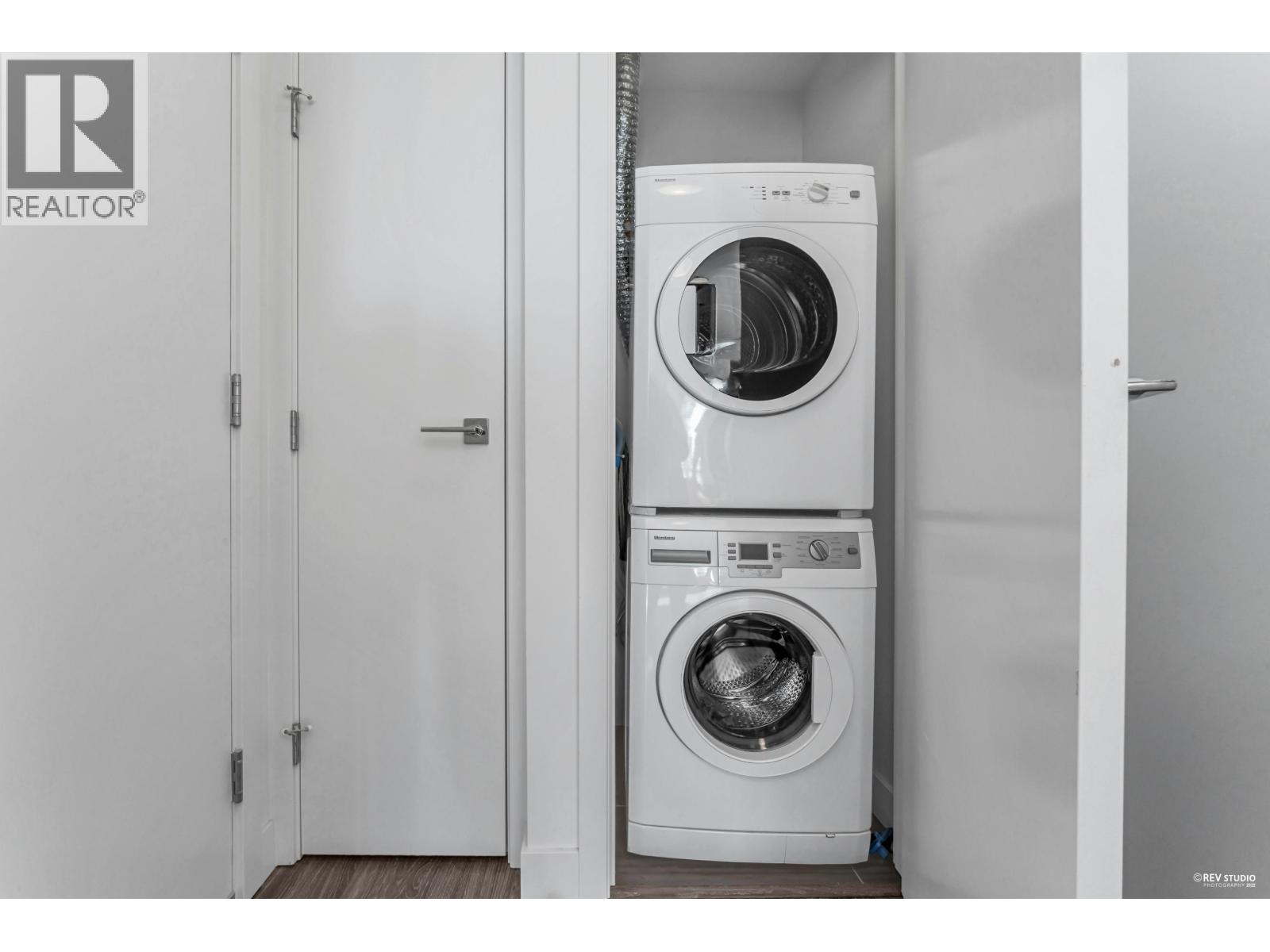 2206 1283 HOWE STREET, Vancouver