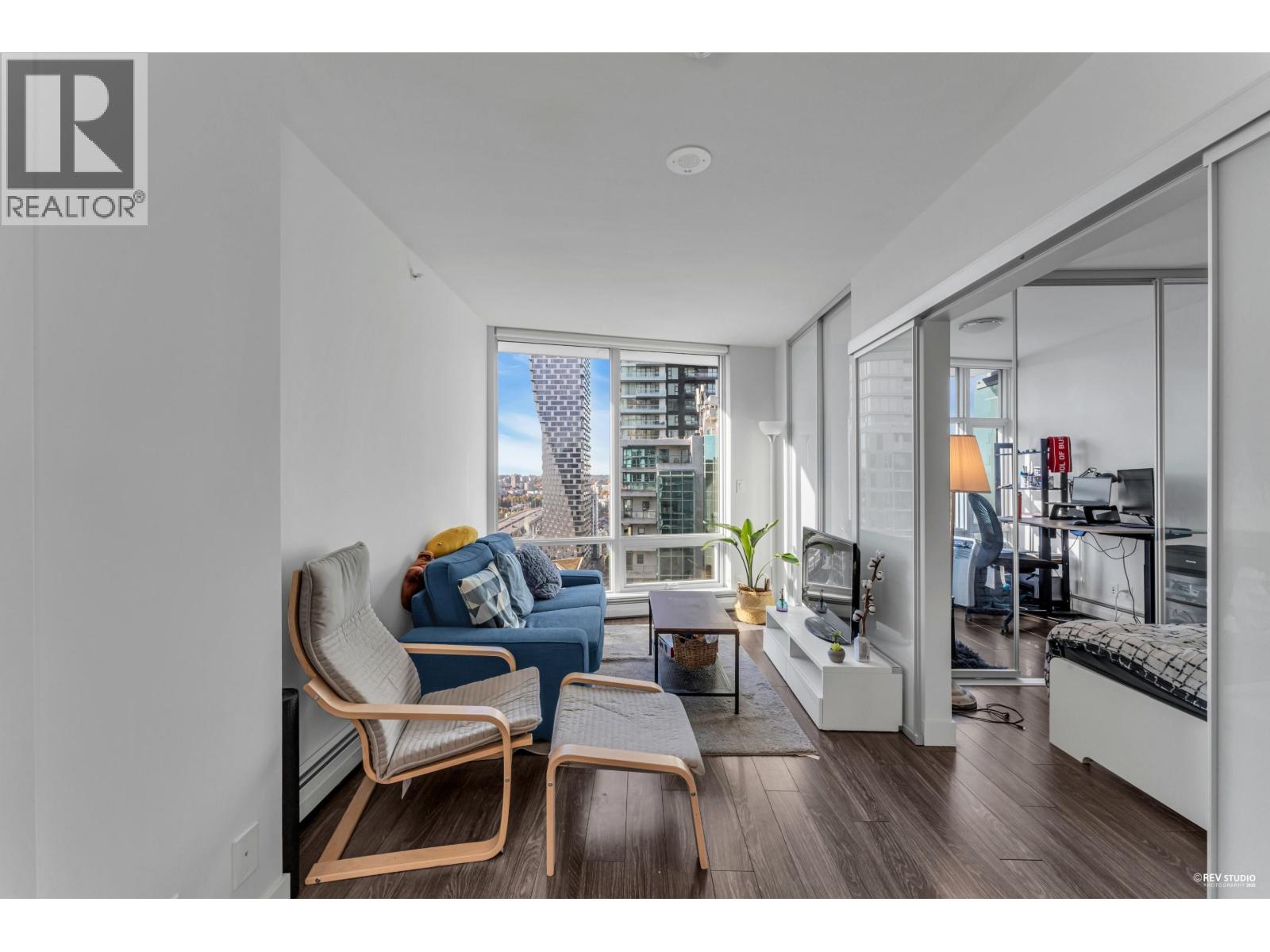 2206 1283 HOWE STREET, Vancouver