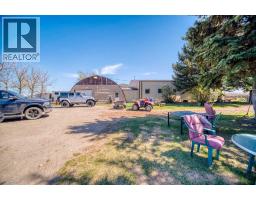 Kitchen - 354142 48 Street E, Rural Foothills County, AB T1S0R3 Photo 9