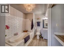 354142 48 Street E, Rural Foothills County, AB T1S0R3 Photo 33