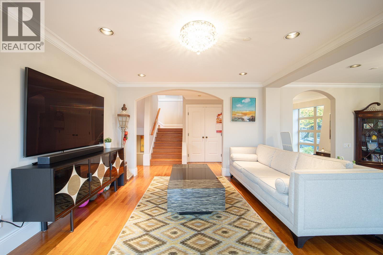 1822 SASAMAT STREET, Vancouver