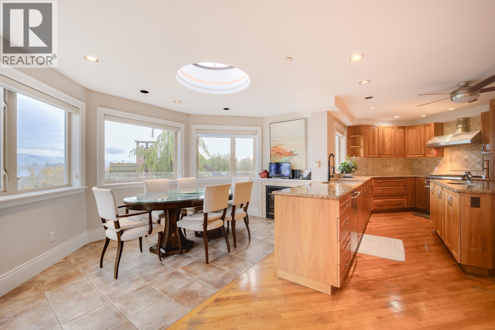 1822 SASAMAT STREET, Vancouver