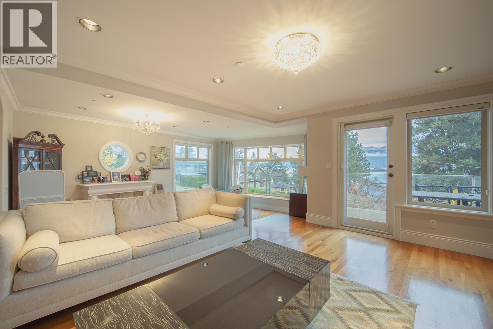 1822 SASAMAT STREET, Vancouver