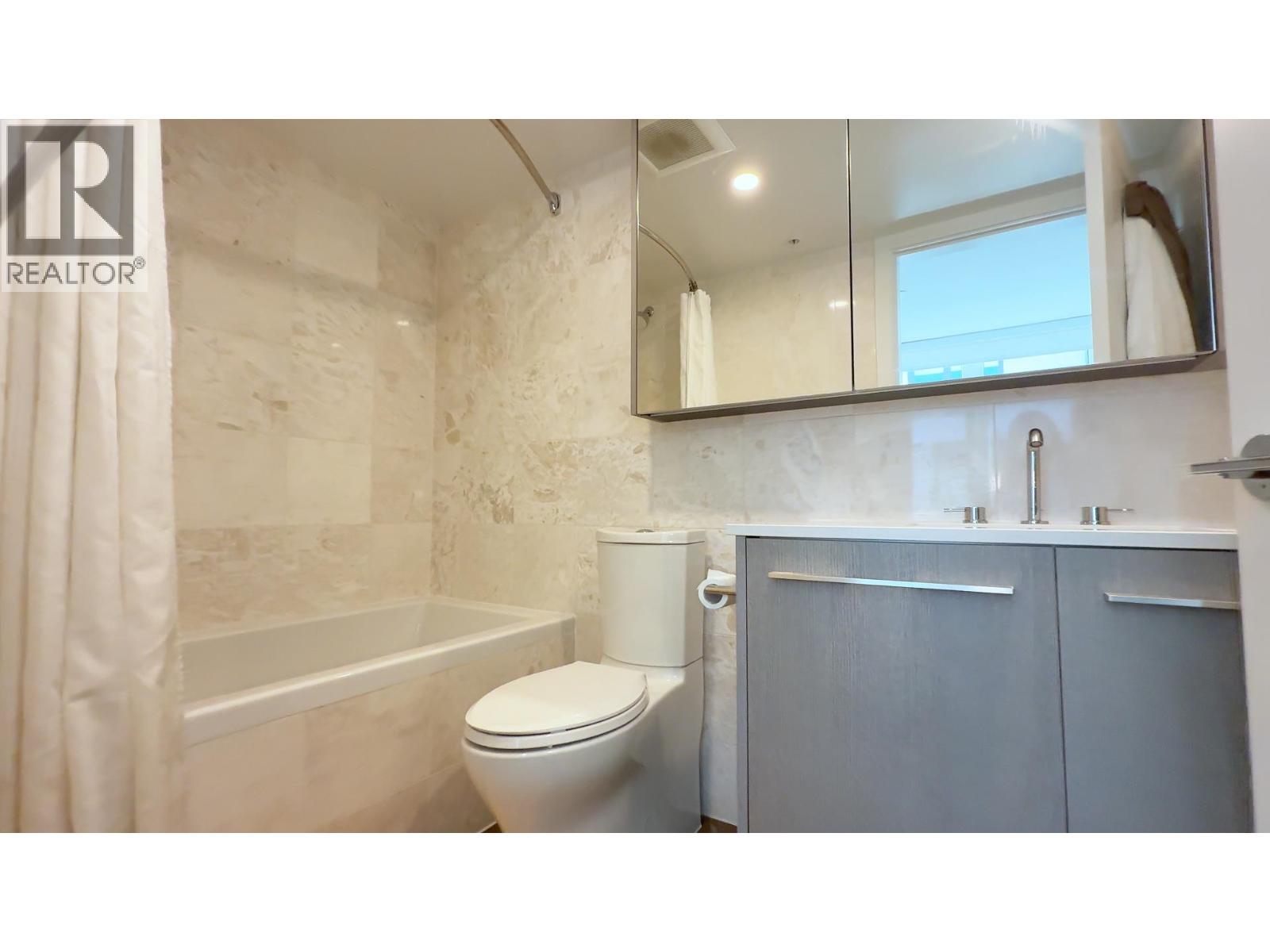 4916 CAMBIE STREET, Vancouver