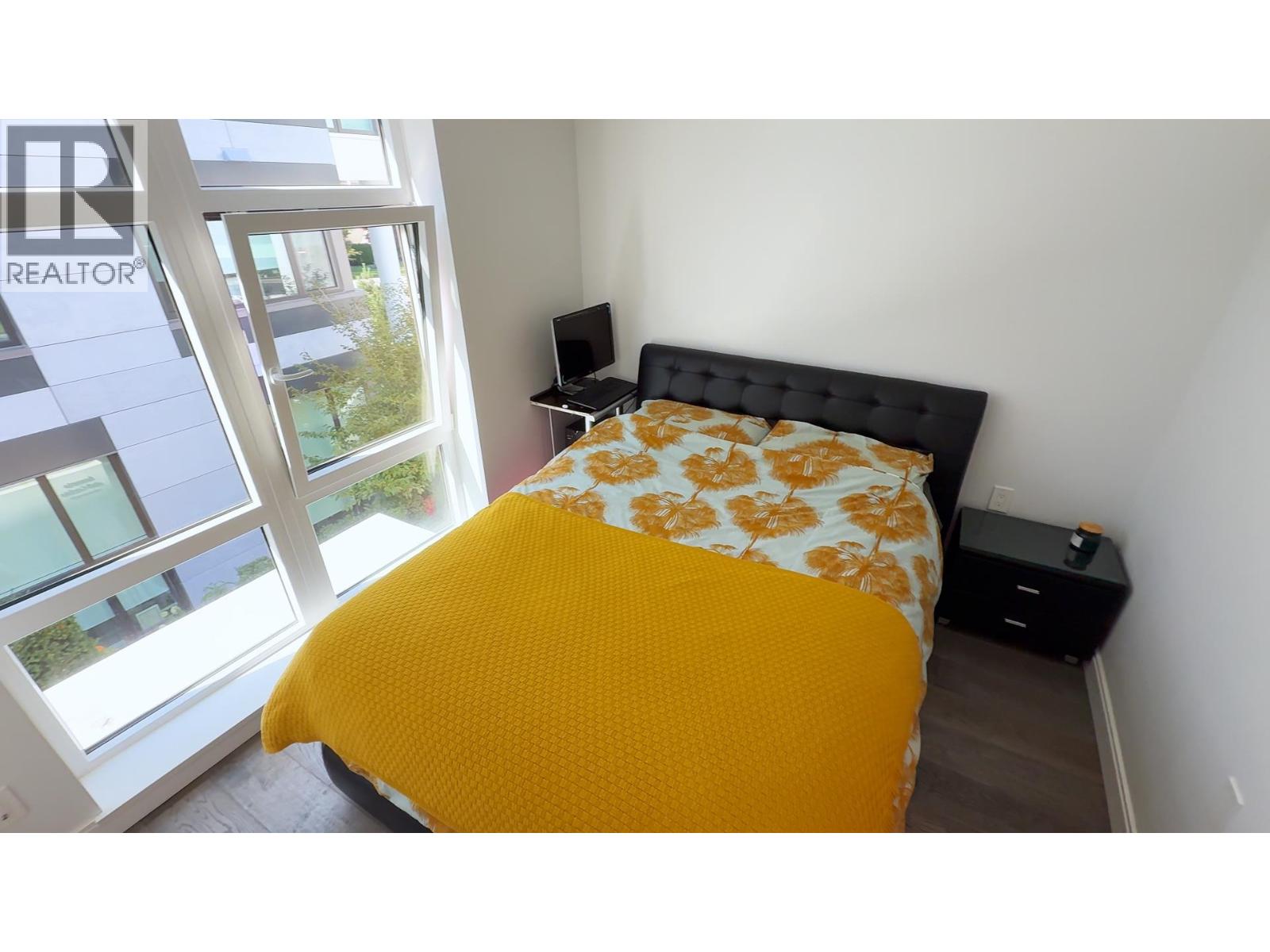 4916 CAMBIE STREET, Vancouver