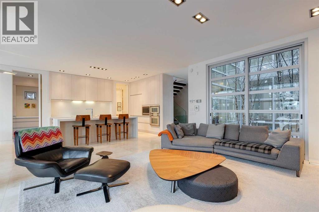 Single Family House for Sale in  st Street SW Roxboro Calgary 