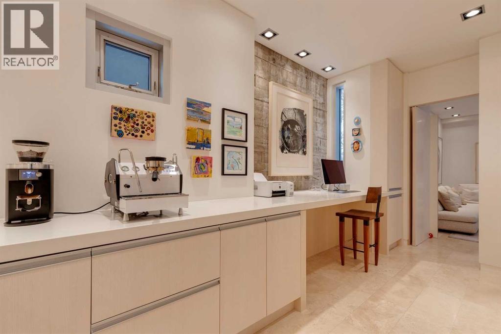 Single Family House for Sale in  st Street SW Roxboro Calgary 