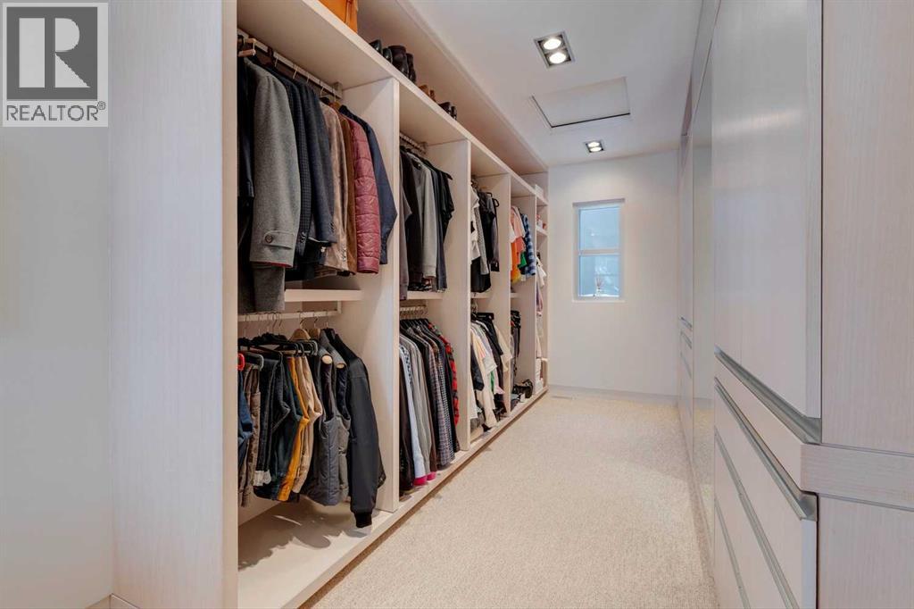 Single Family House for Sale in  st Street SW Roxboro Calgary 