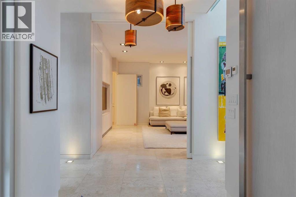 Single Family House for Sale in  st Street SW Roxboro Calgary 