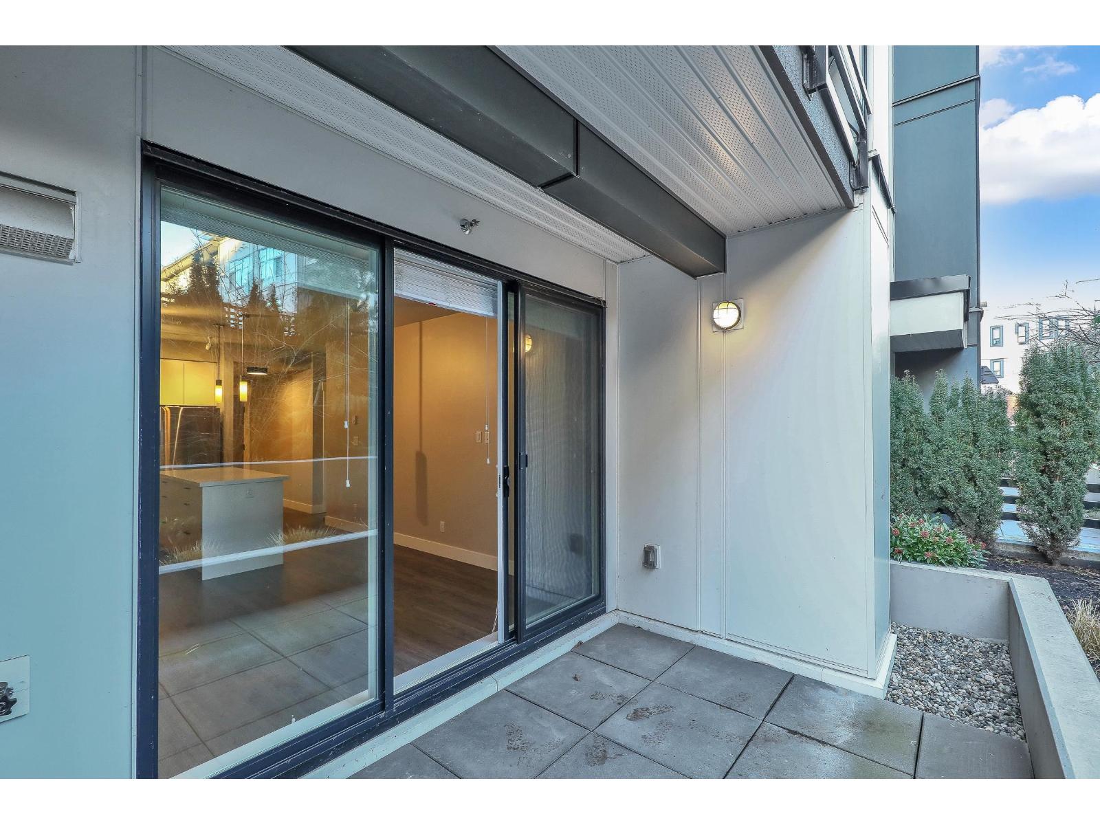 B102 20838 78B AVENUE