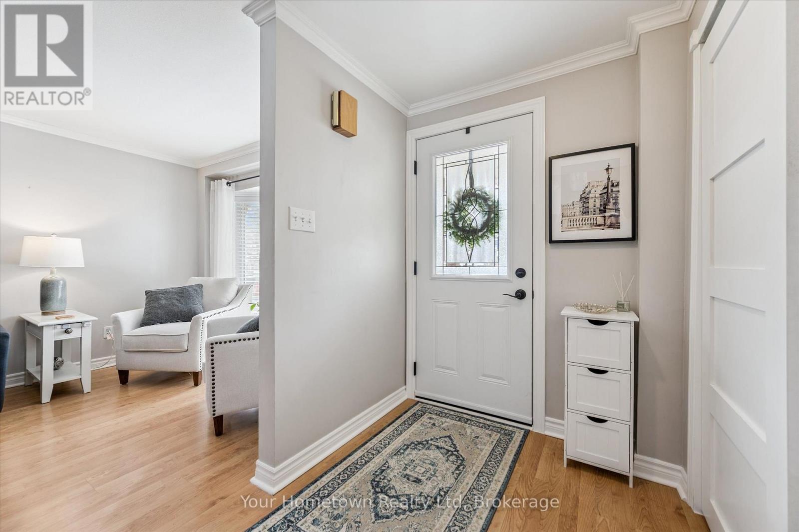 666 HOLMAN CRESCENT - Photo 5 of 41, Centre Wellington (Fergus), Ontario