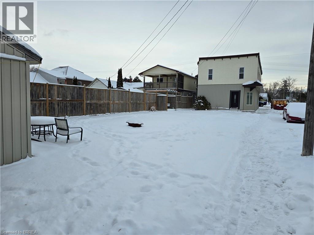189 TOWNLINE Street - 3