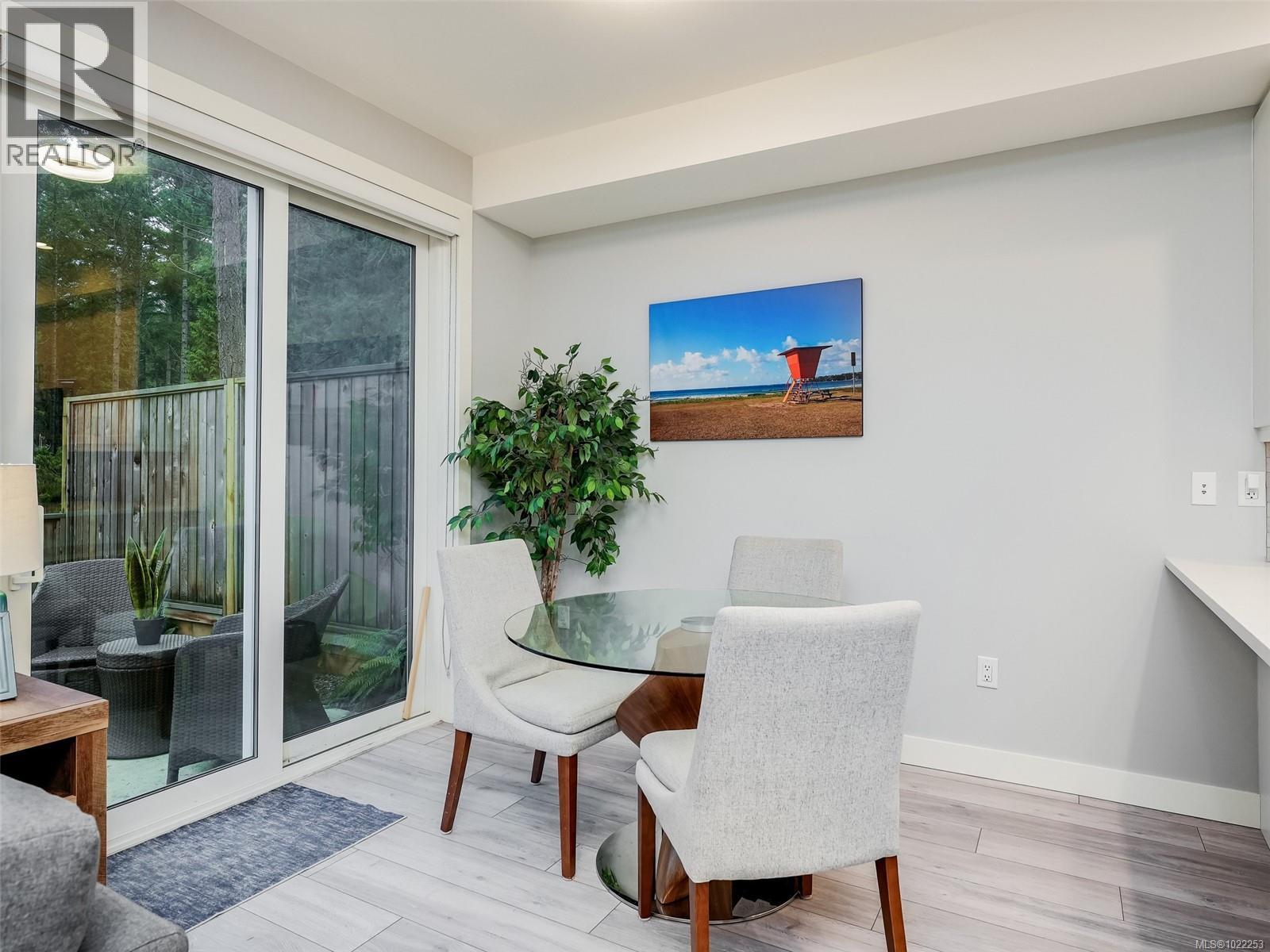  222 Lone Oak Place, Langford