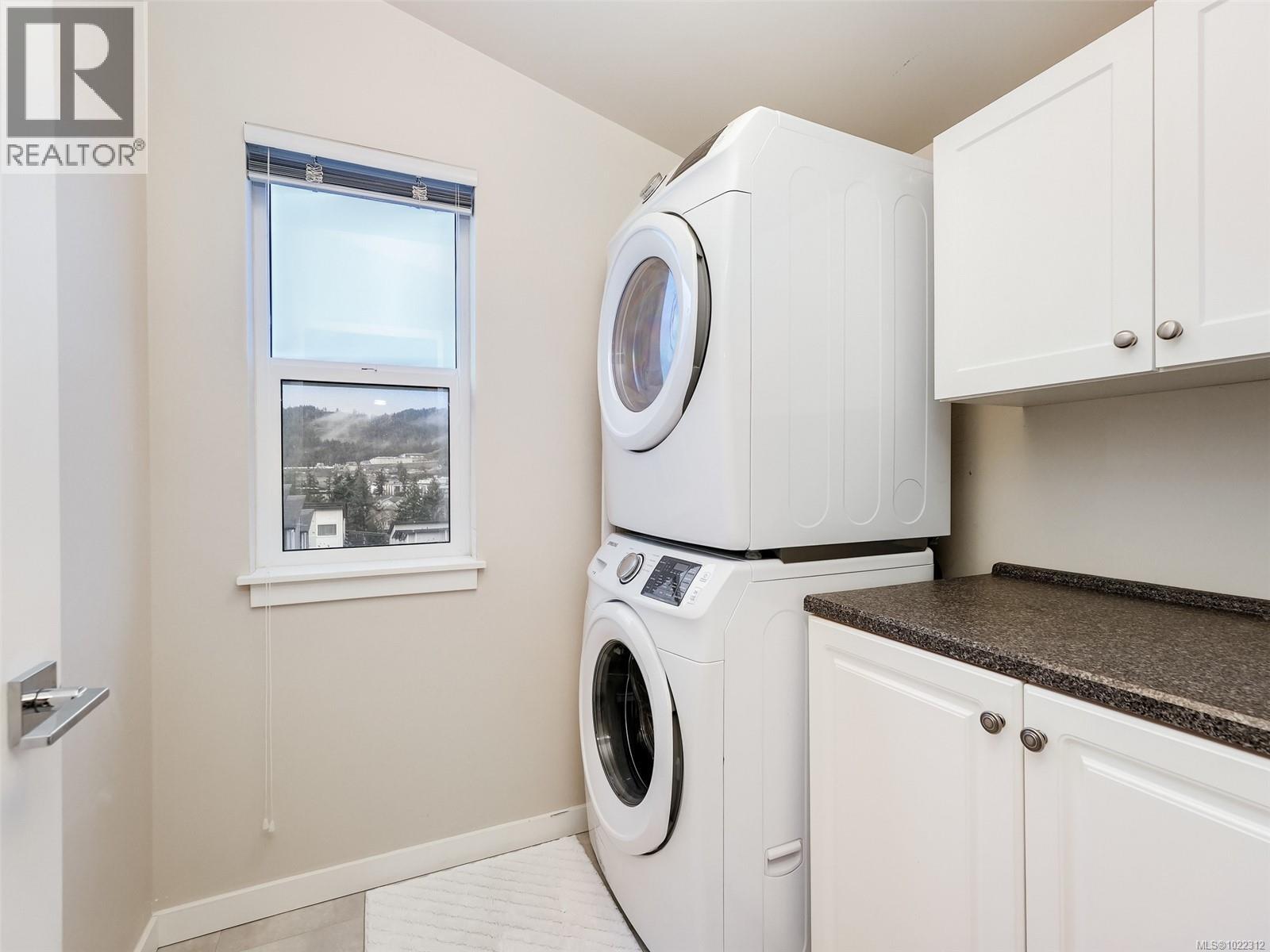  3360 Crossbill Terrace, Langford