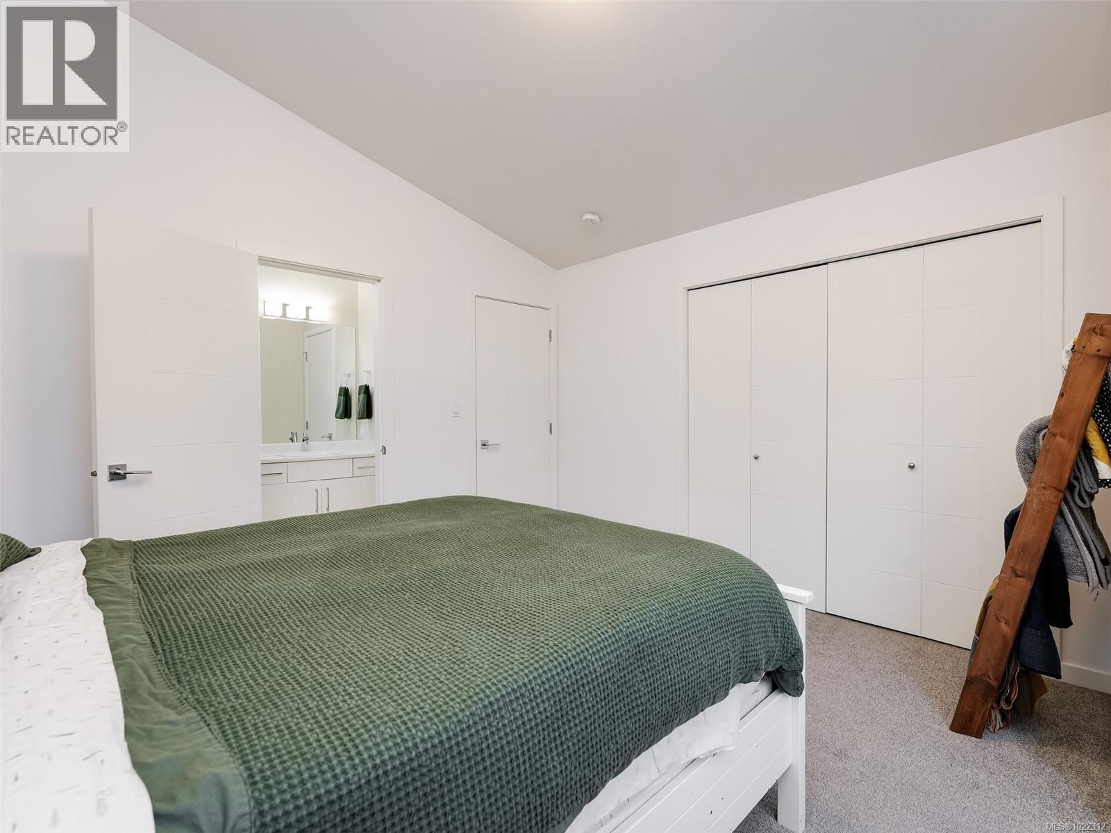  3360 Crossbill Terrace, Langford