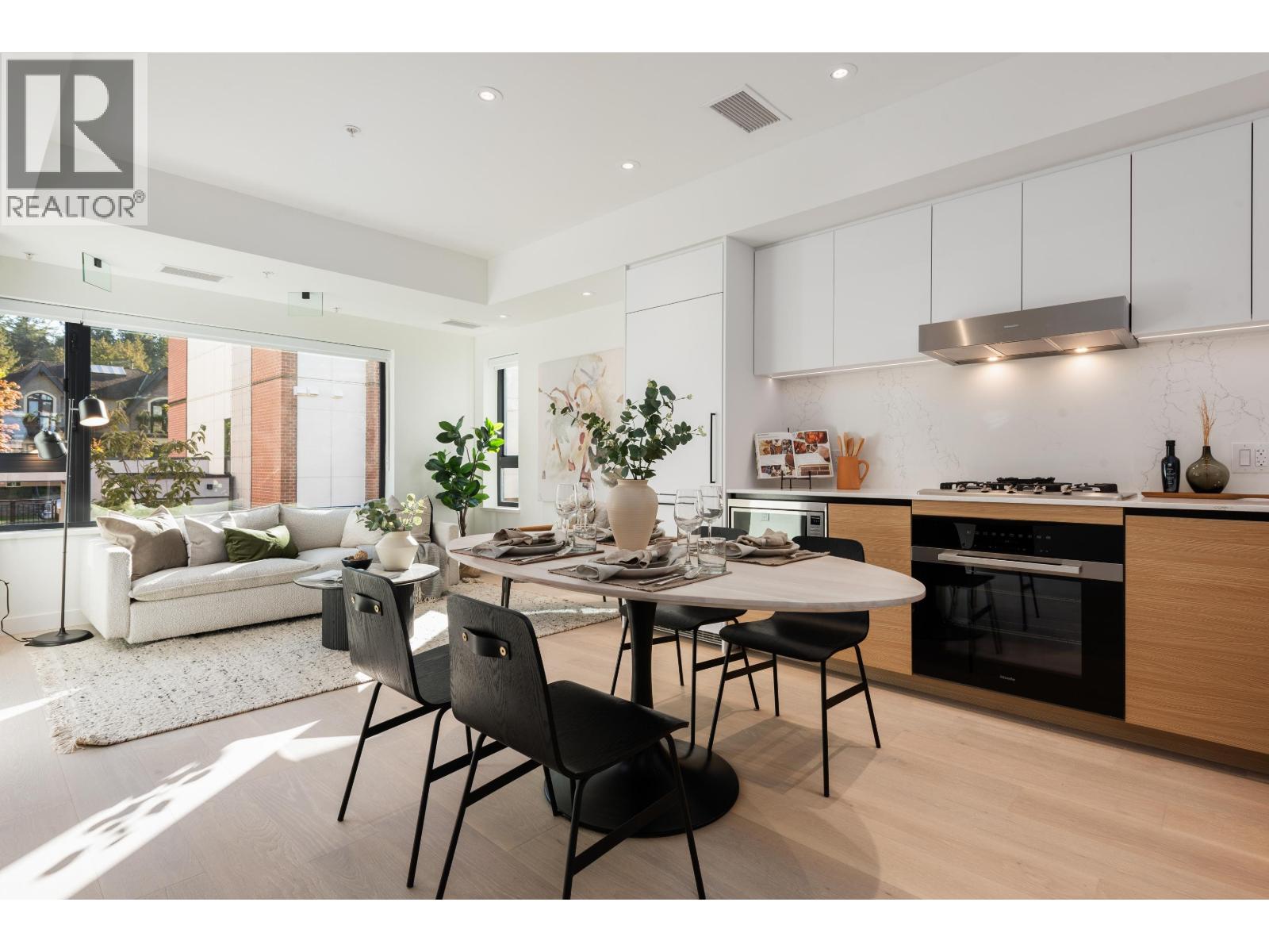 253 477 W 28TH AVENUE, Vancouver