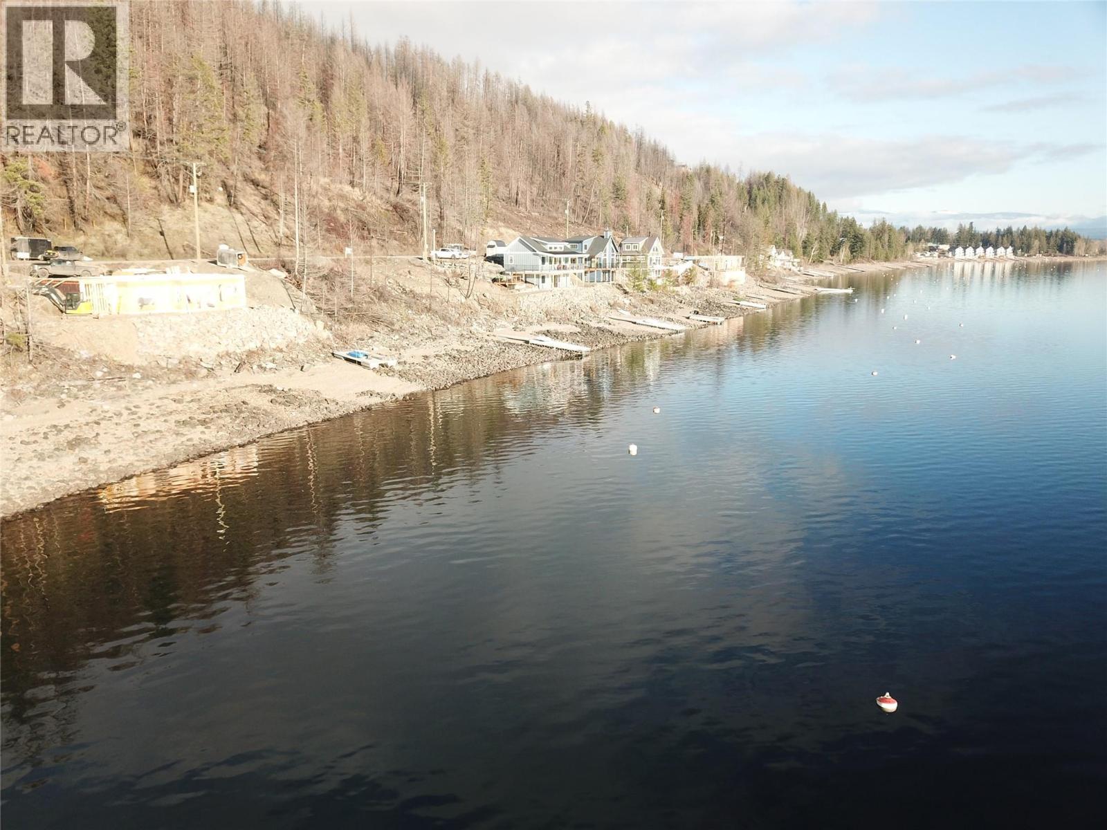  5022 Squilax-Anglemont Road, Celista